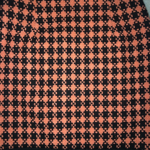 *VINTAGE* Skirt Peach & Black Houndstooth Wool - Picture 6 of 10
